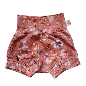 short rose à fleurs